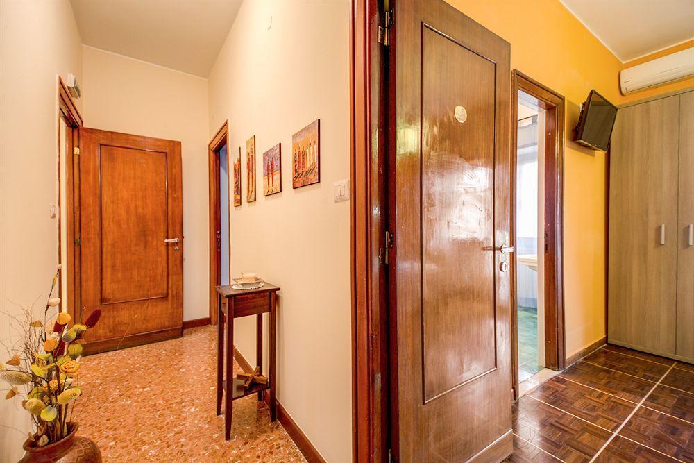 Bed and Breakfast Domus Cornelia à Rome Extérieur photo