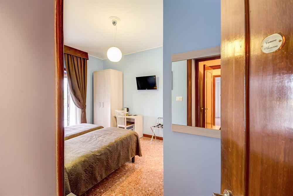 Bed and Breakfast Domus Cornelia à Rome Extérieur photo