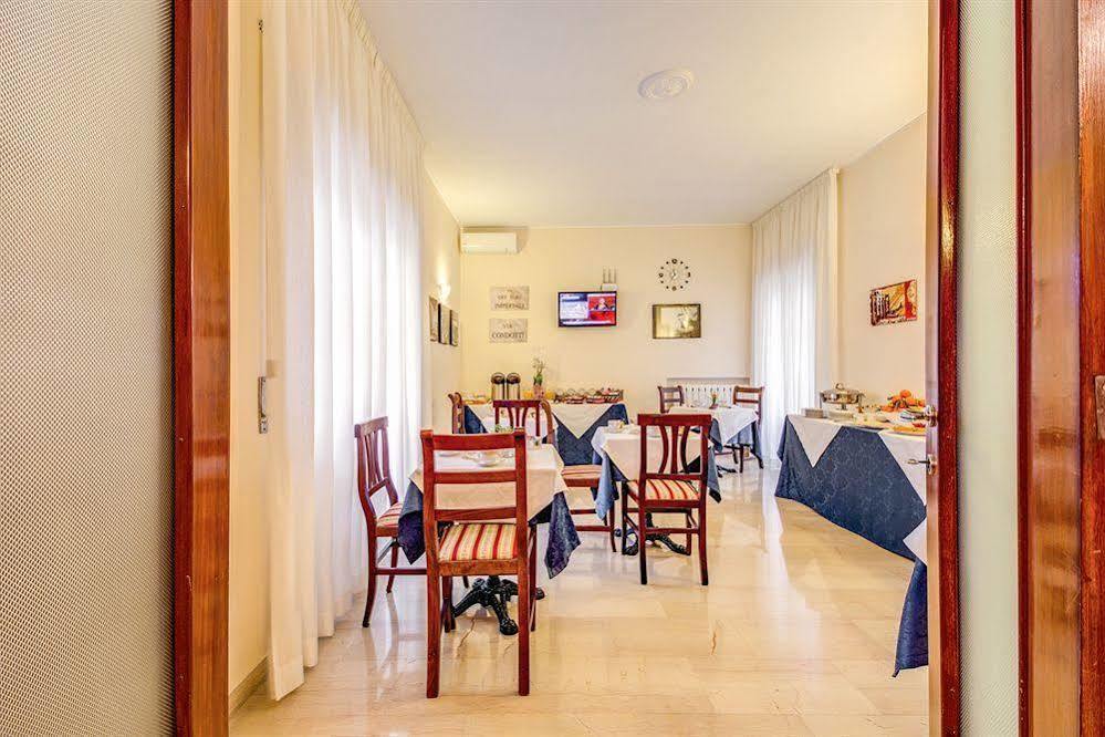 Bed and Breakfast Domus Cornelia à Rome Extérieur photo