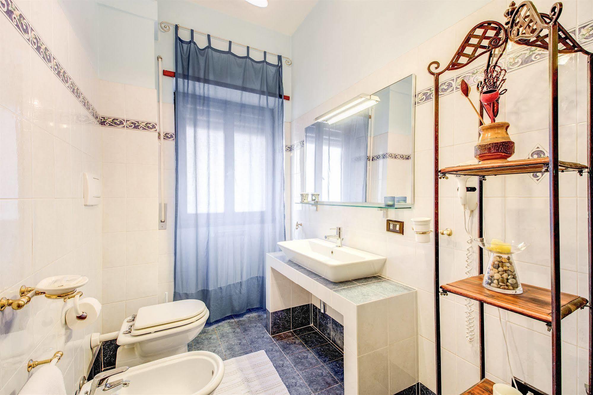 Bed and Breakfast Domus Cornelia à Rome Extérieur photo