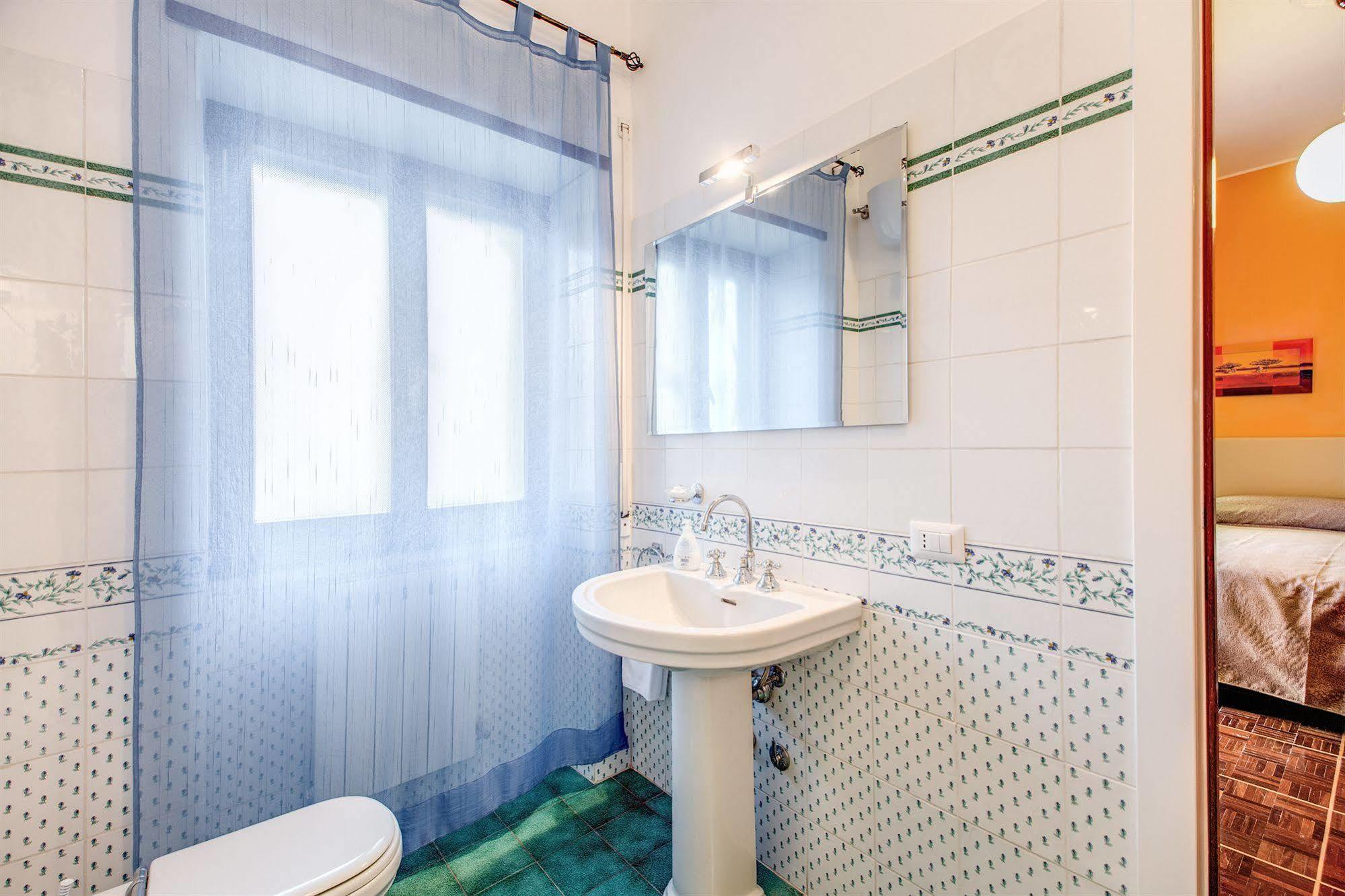 Bed and Breakfast Domus Cornelia à Rome Extérieur photo