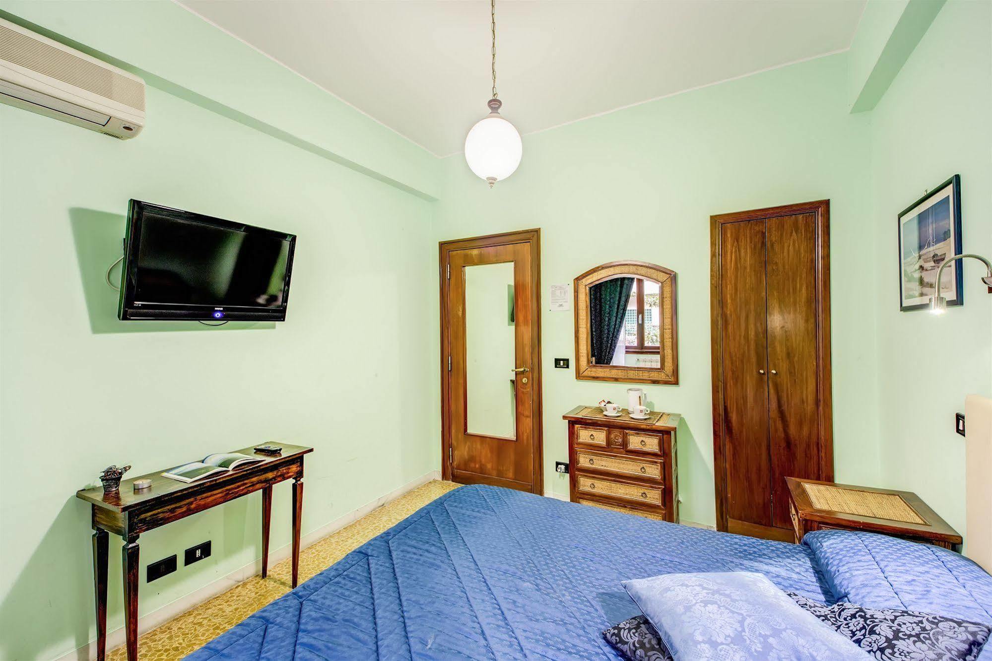 Bed and Breakfast Domus Cornelia à Rome Extérieur photo