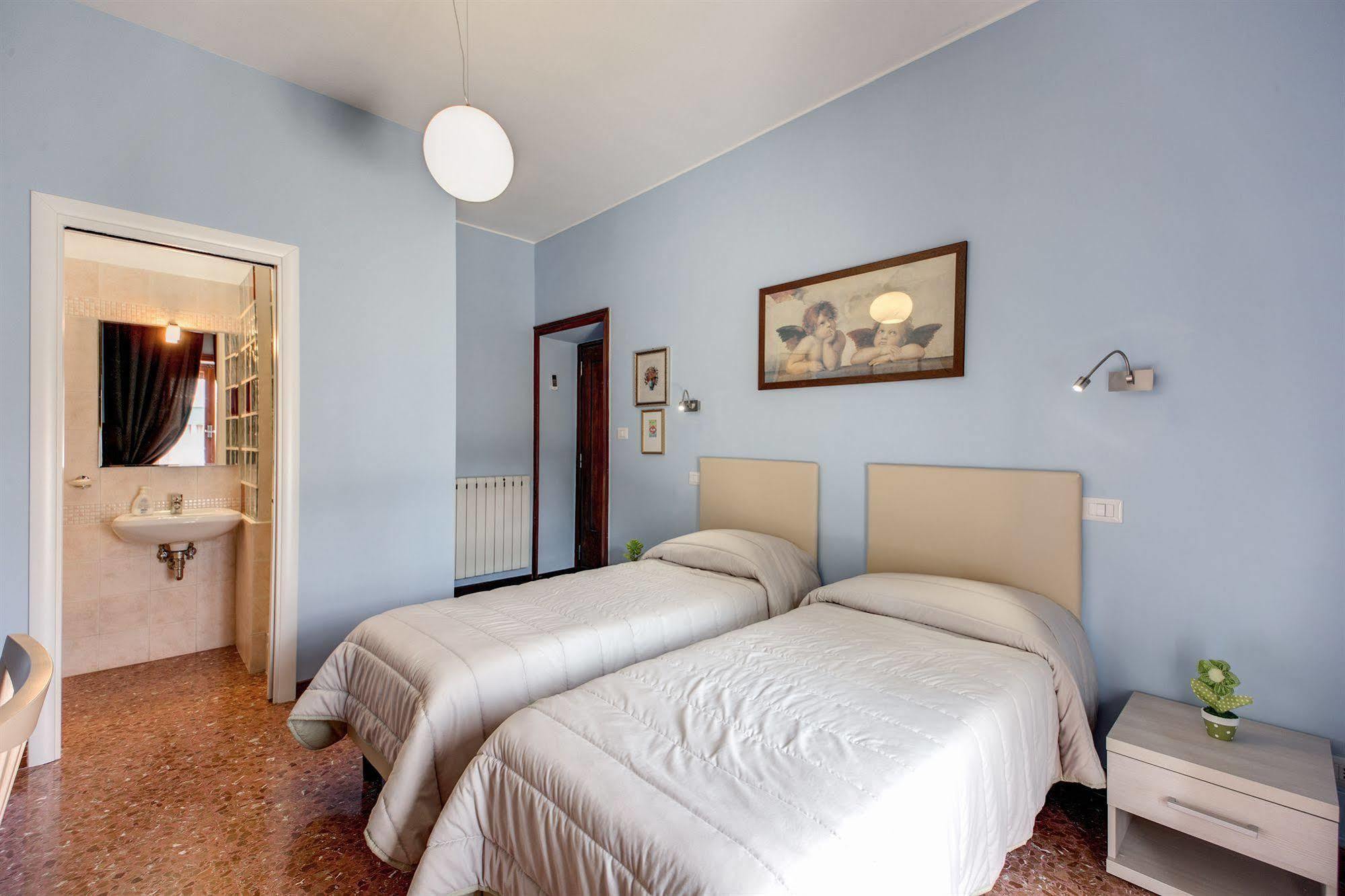 Bed and Breakfast Domus Cornelia à Rome Extérieur photo